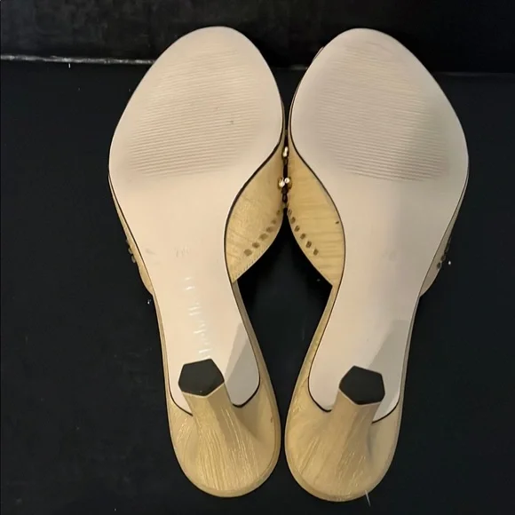 Vintage Michelle D Tan Heels with Open-Toe Design and Decorative Chains - Picture 6 of 6